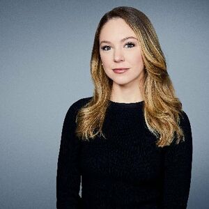 NatashaBertrand-profile-uMQ pbsq.jpg